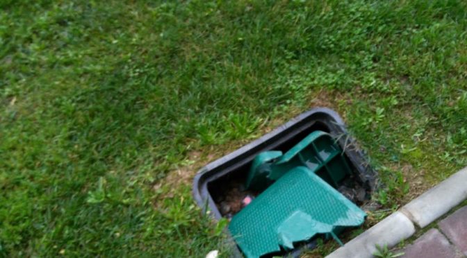 #incidència 28 de maig 2017 al #BarriTuróDeGardeny : “boques de reg trencades” @paerialleida